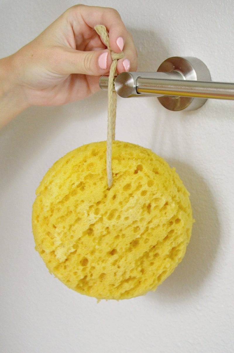 Evriholder Foam Body Sponge for Exfoliating Large Scrubber for a Relaxing Shower or Bath  Pack of 2 - Image 4